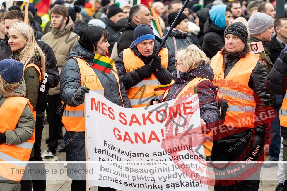 Ūkininkų protestas prie Vyriausybės (Paulius Peleckis/ BNS nuotr.)