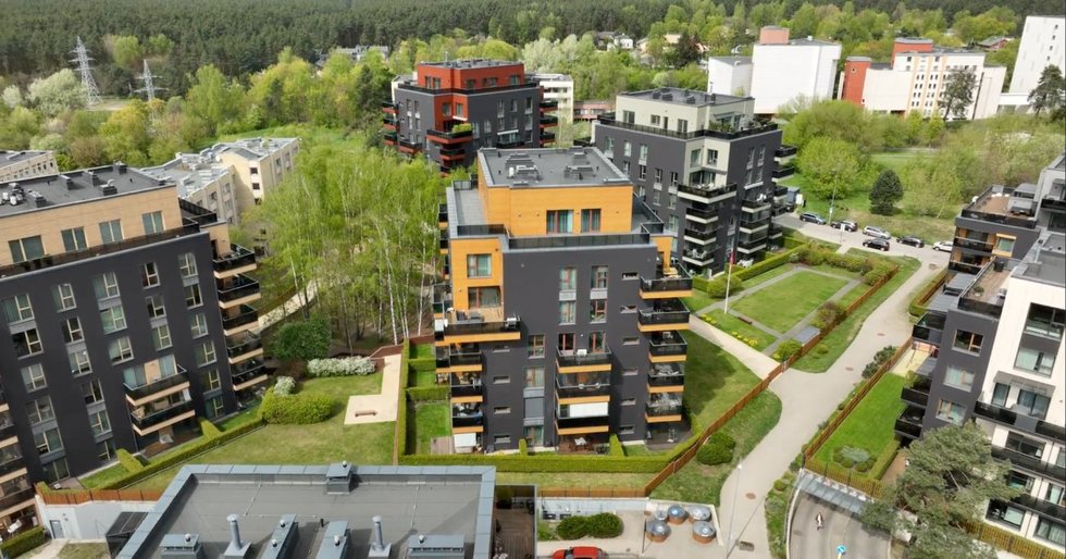 Naujos statybos daugiabutis, kuriame butą įsigijo Pinskų šeimos verslas (Andriaus Švitros / „Sienos“ nuotr.)