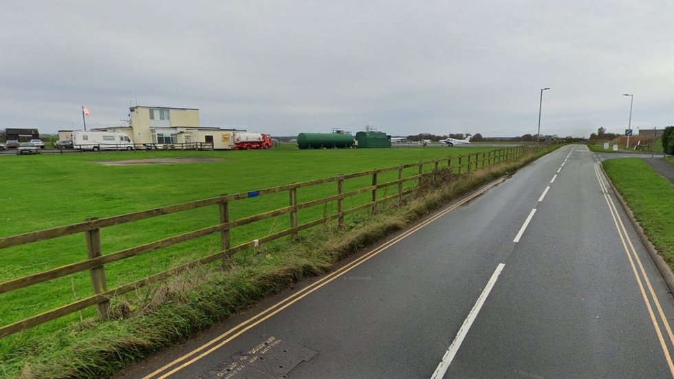 Devono aerodromas (Google maps nuotr.)