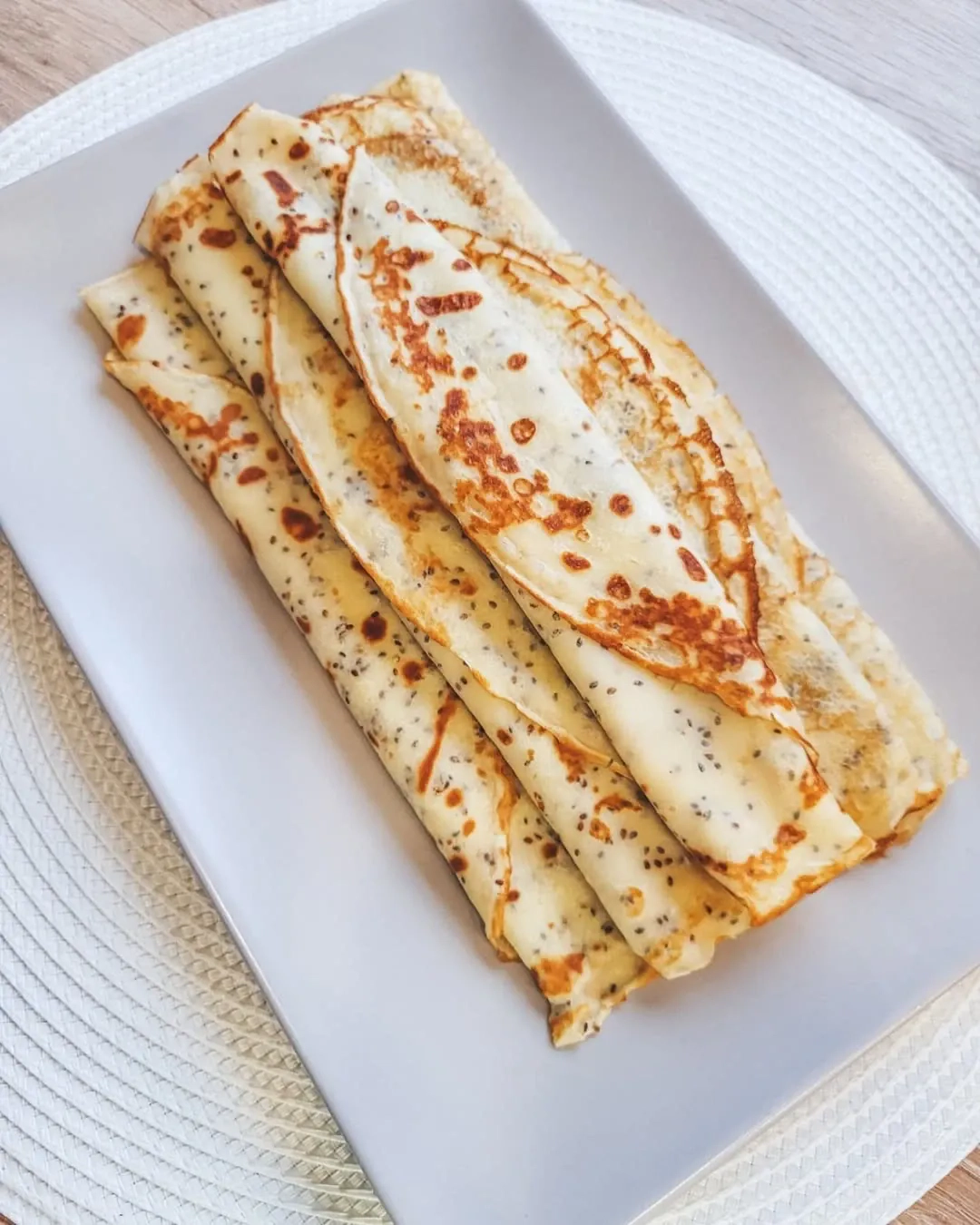 Jogurtiniai lietiniai blyneliai su čija sėklomis! 🥞