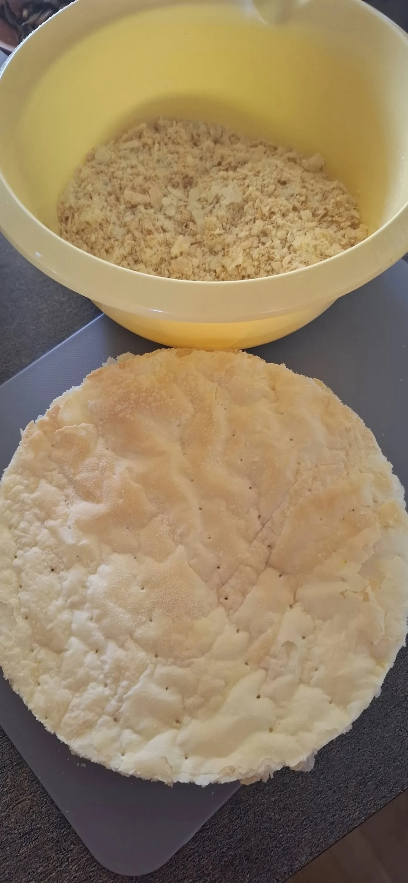 Napoleono tortas su vištiena ir keptomis daržovėmis