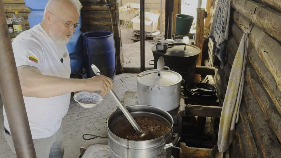 Laidos „Vytaro ferma“ akimirkos (nuotr. stop kadras)