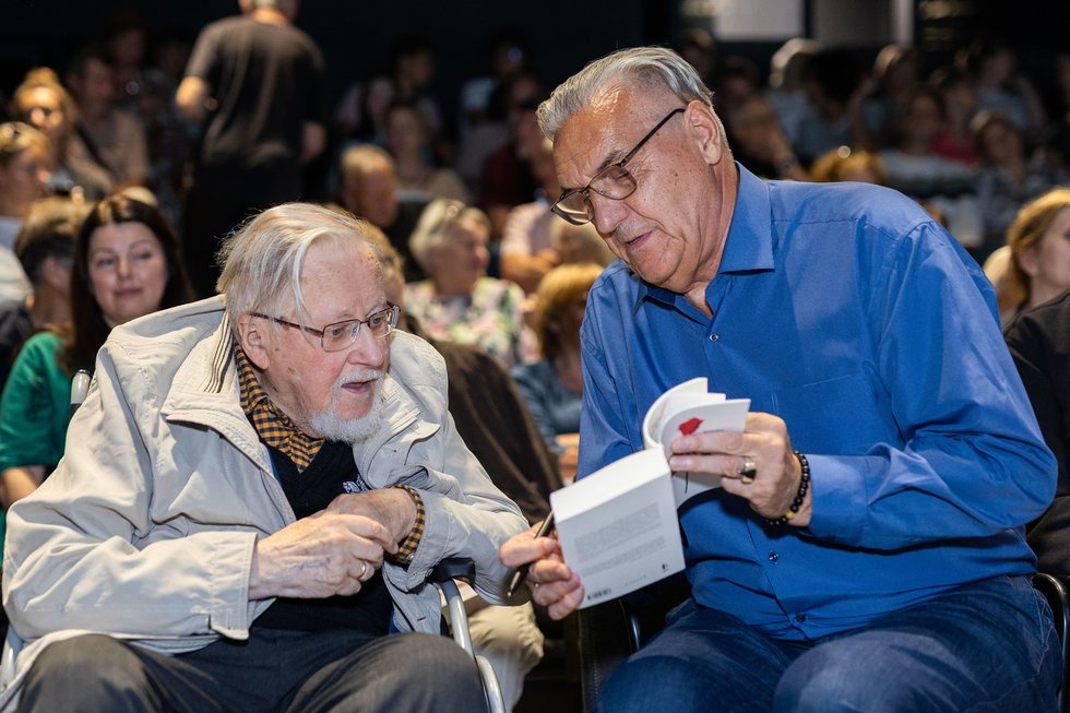 Algirdo Kaušpėdo romano „Koplyčia“ pristatymas – dalyvavo ir Vytautas Landsbergis (nuotr. Roberto Riabovo)