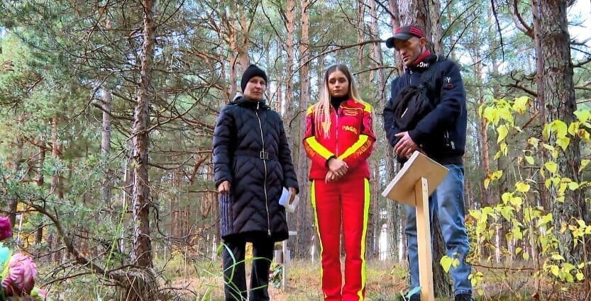 Praradę kūdikį tėvai patyrė didžiulį šoką: vaiką be jų žinios palaidojo šalia benamių (nuotr. stop kadras)