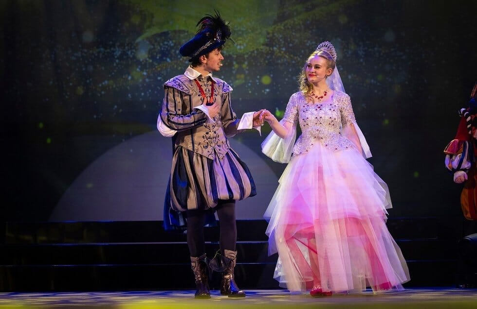 Miuziklas „Riešutėliai Pelenei“ atsisveikina su žiūrovais (nuotr. spaudos pranešimo)