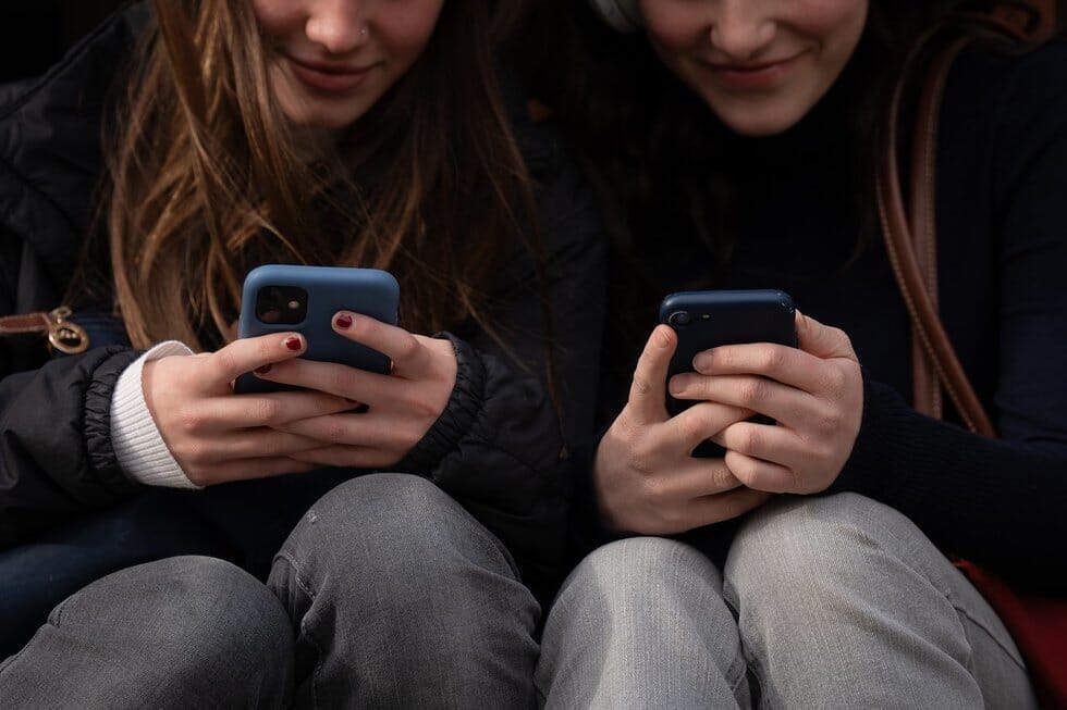 Mobilieji telefonai mokyklose (nuotr. SCANPIX)