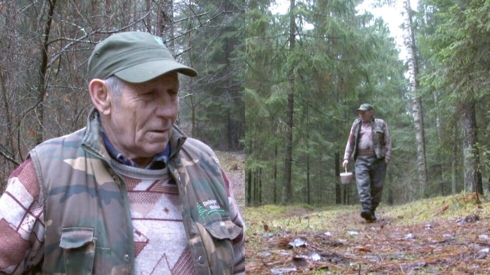 Miške Algimantas ieškojo kontrabandinių balionų, o rado visai ką kitą – negalėjo patikėti savo akimis (tv3.lt koliažas) Miške Algimantas ieškojo kontrabandinių balionų, o rado visai ką kitą – negalėjo patikėti savo akimis (tv3.lt koliažas)