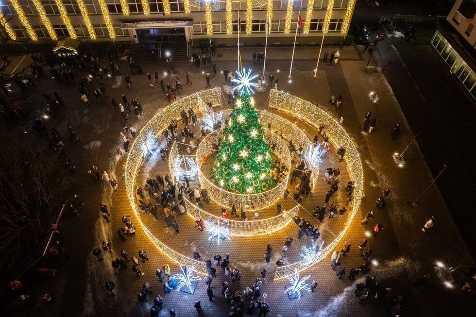 Širvintų Kalėdų eglė (nuotr. facebook.com)