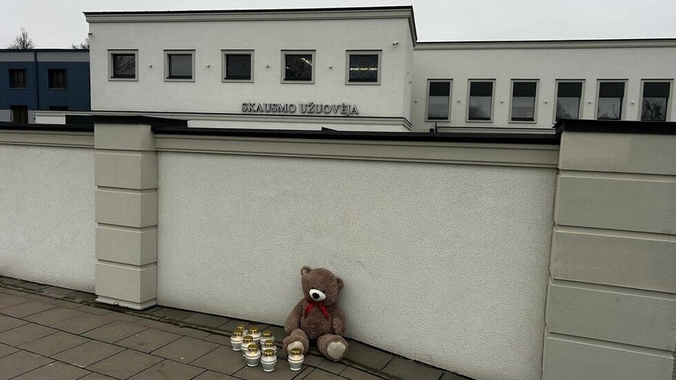 Kaune nužudytos merginos pagerbinas (nuotr. AlytusPlius.lt)