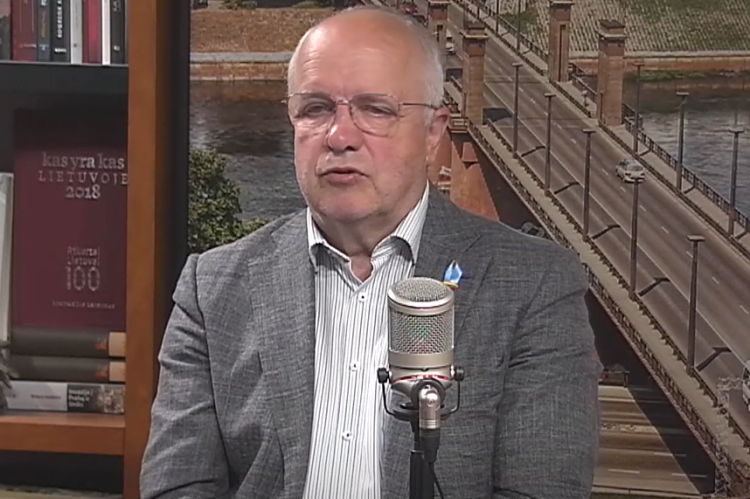 Juozas Olekas // Stop kadras iš Žinių radijo laidos Juozas Olekas // Stop kadras iš Žinių radijo laidos